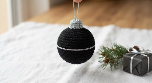 Gothmas Bauble view 2