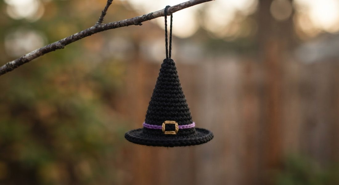 Mini Witch Hat Ornament crochet amigurumi close up